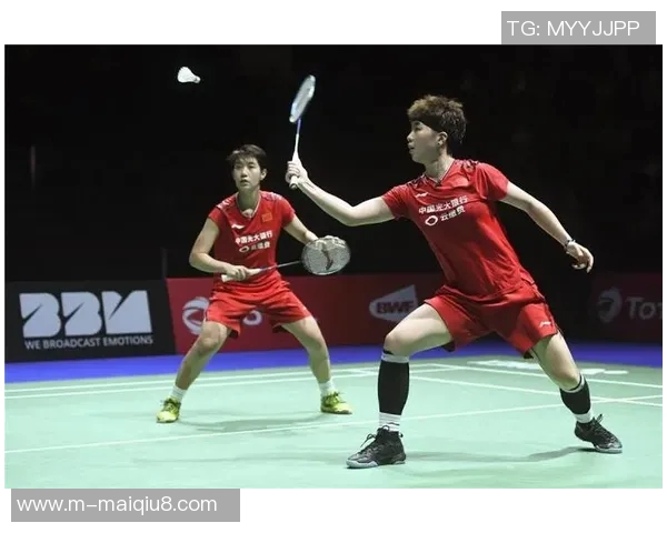 羽毛球热议上海羽毛球队团队协作问题引发的争议与反思