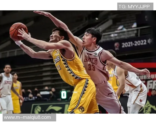 运动最新数据武汉篮球队近期状态分析与未来发展展望 运动最新数据武汉篮球队近期状态分析与未来发展展望